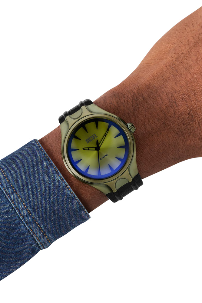 Streamline three-hand stainless steel watch (3)