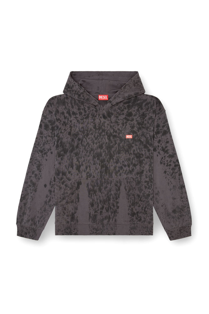 Treated hoodie with raindrop effect (4)