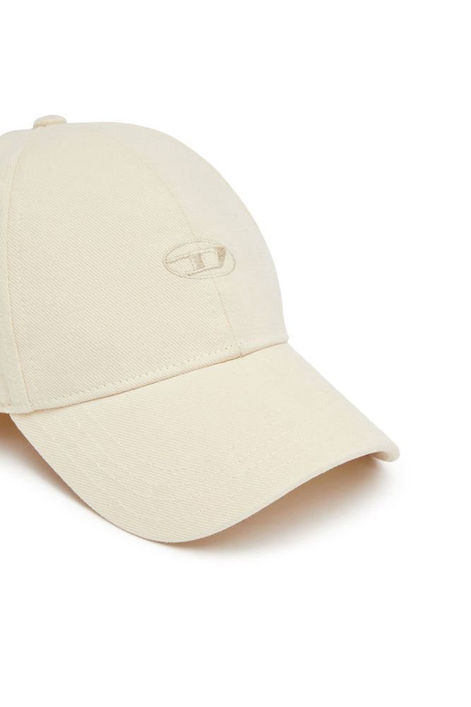 Baseball cap in washed cotton twill (2)
