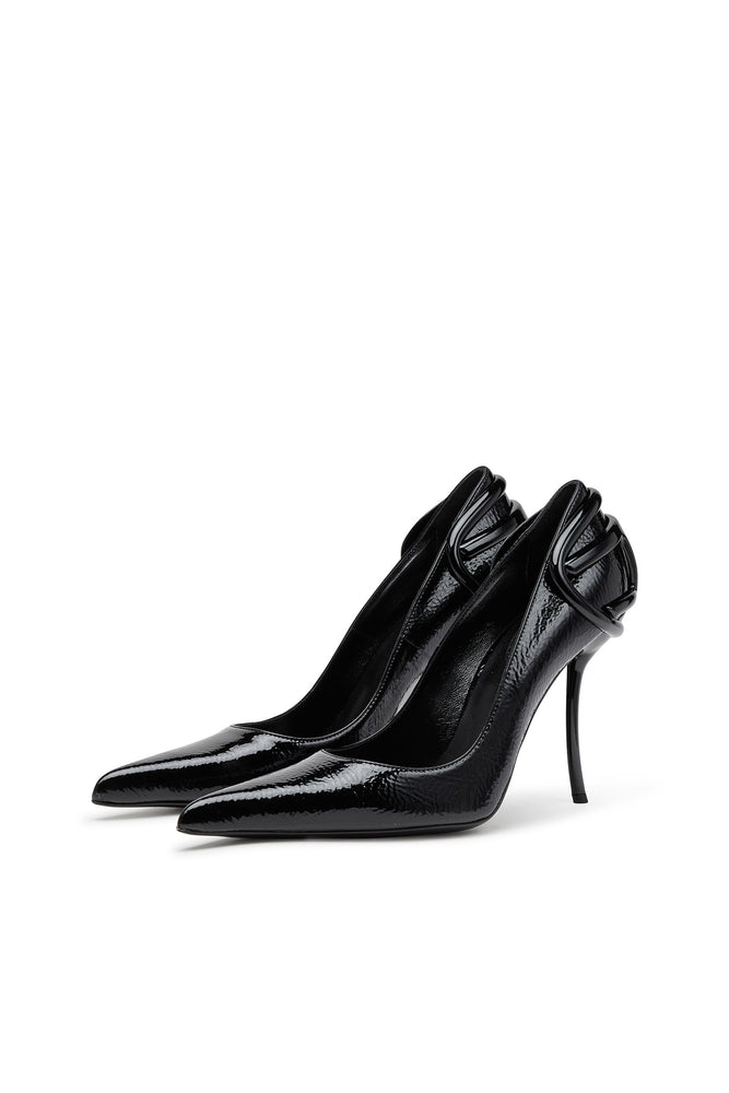 D-Ten&Half-Glossy pumps with curved heel (7)