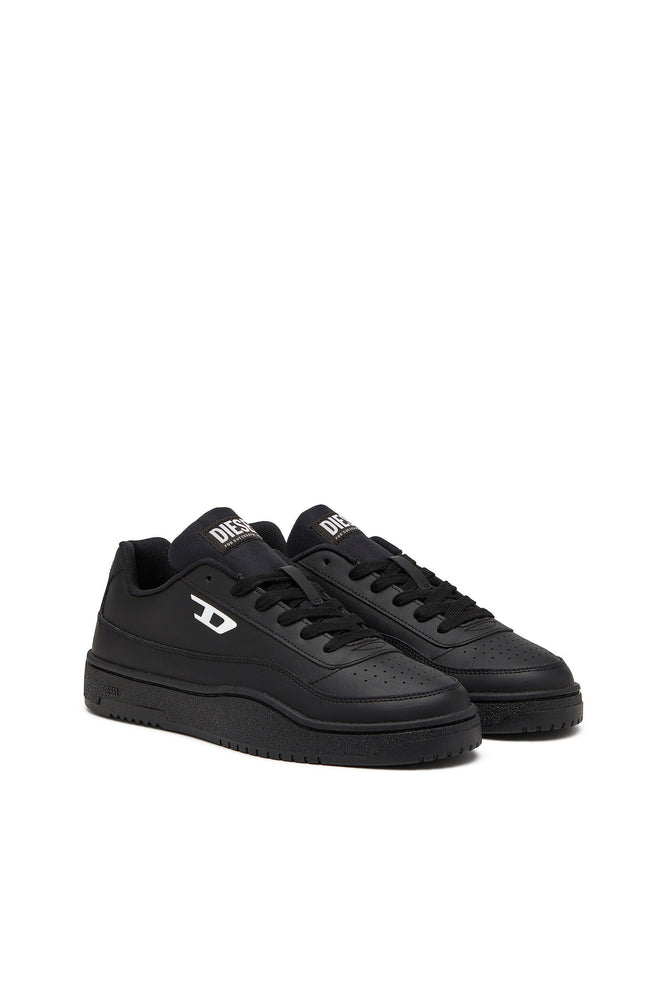 S-Tracker-D-Low top sneaker (1)