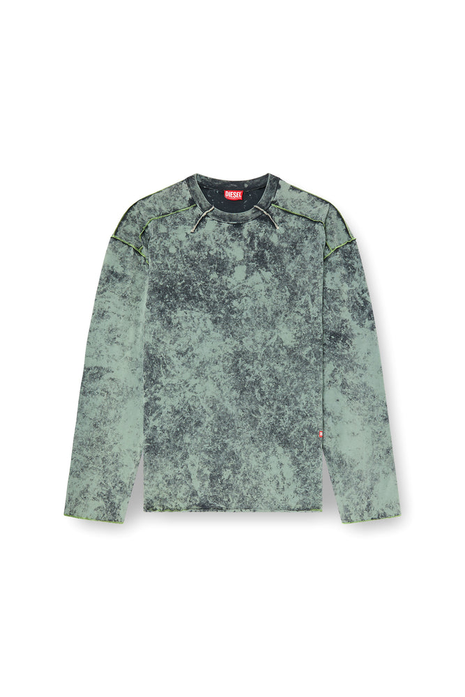 Treated Long-Sleeve T-Shirt (3)