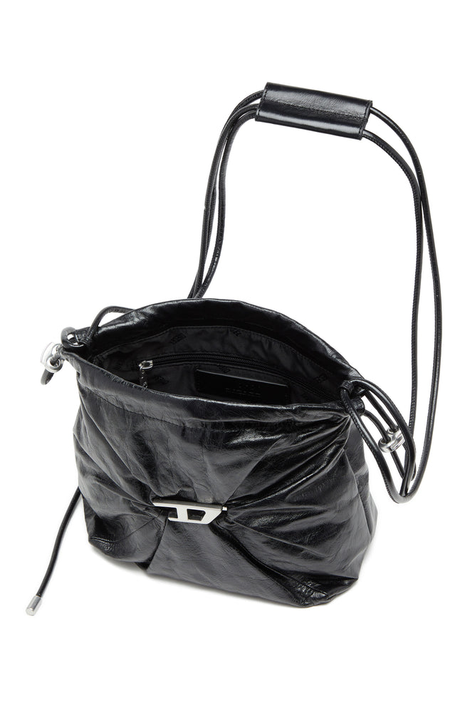 Scrunch-D-Bucket bag in shiny wrinkled leather (3)