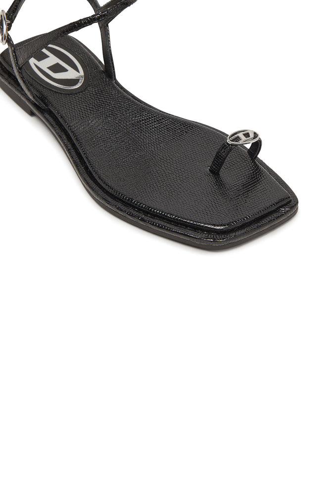 D-AMBER - Sandals in leather with metallic logo (5)