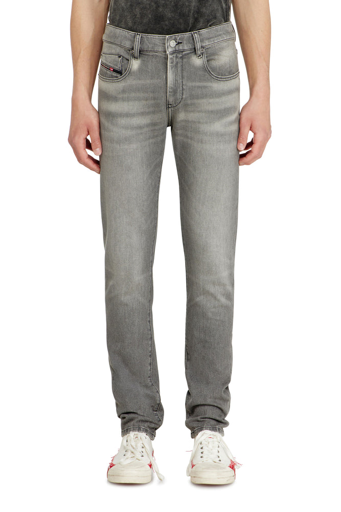 Slim Jeans Regular Waist 2019 D-Strukt