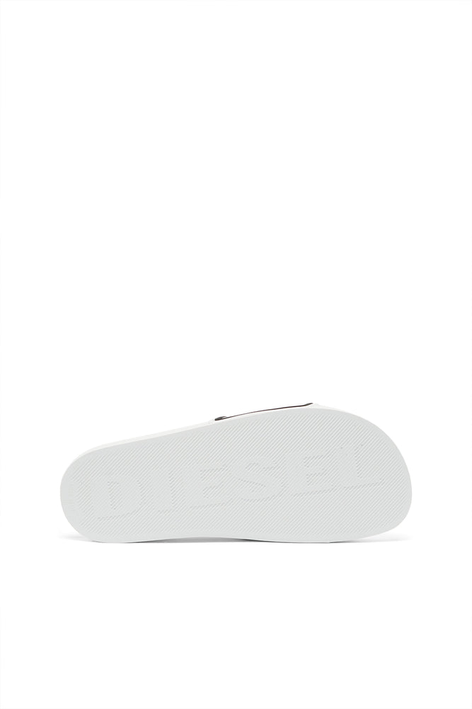 Sa-Mayemi-Rubber slides with embossed logo (3)