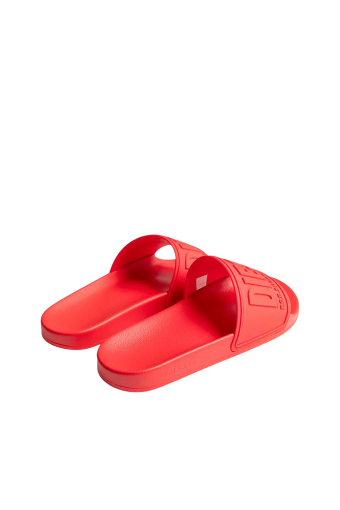 Sa-Mayemi-Pool slides with 3D logo (2)