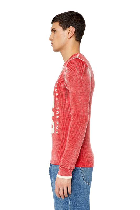 Wool jumper with bleeding-effect logo (3)