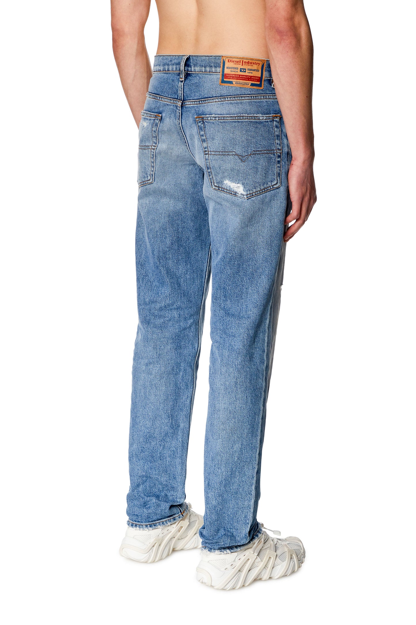 Tapered Jeans - 2023 D-Finitive (1)