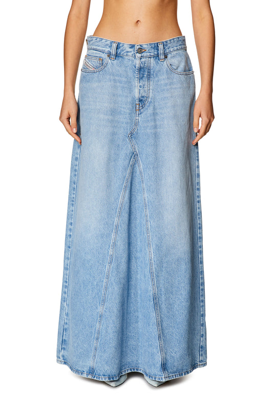 Long skirt in denim & 8058992199655 & 8058992199662 & 8058992199693 & 8058992199709 & 8058992199679