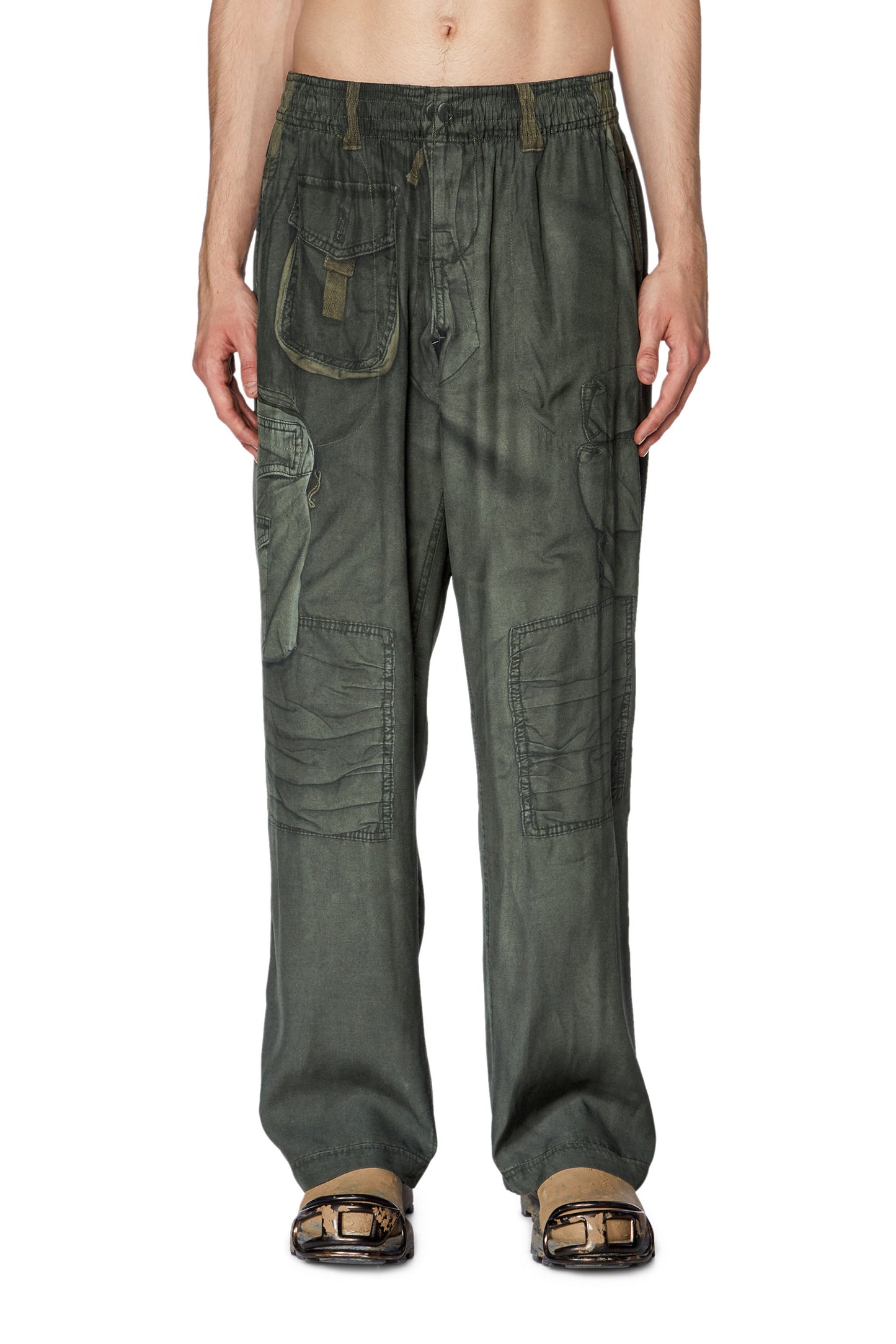 Trompe l'oeil trousers with military print & 8059038638480 & 8059038638503 & 8059038638466