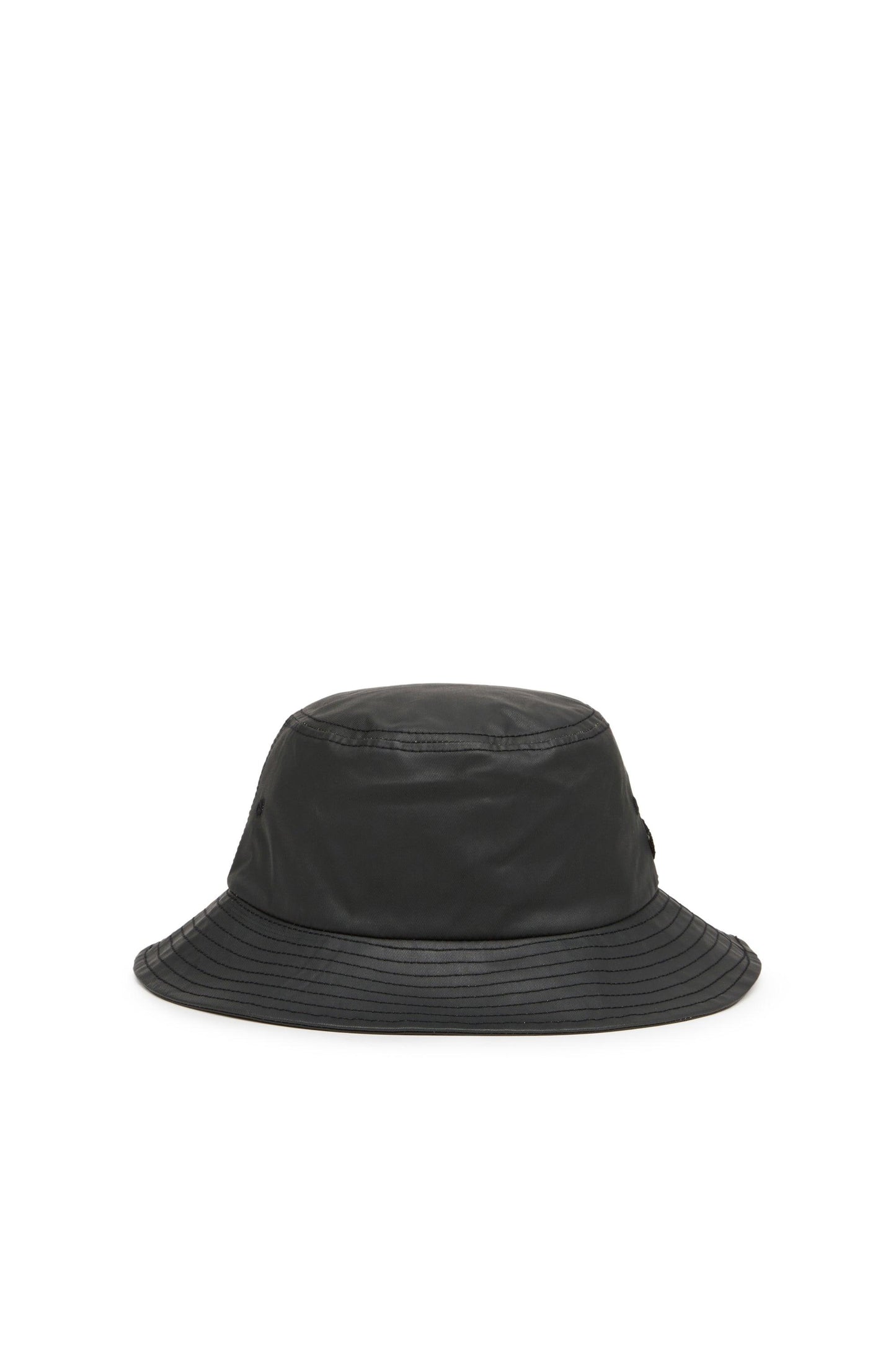 Bucket hat in coated twill (1)