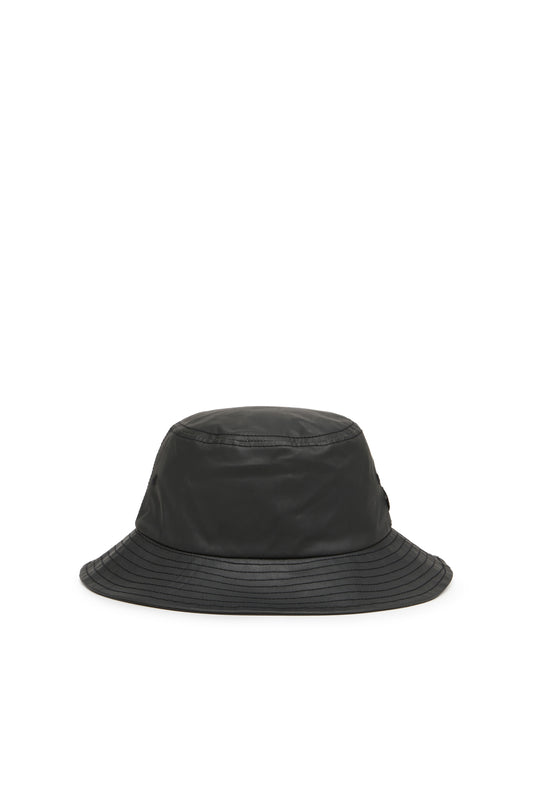 Bucket hat in coated twill (1)