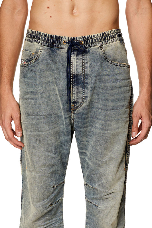 Tapered 2040 D-Amage JoggJeansÂ® (2)