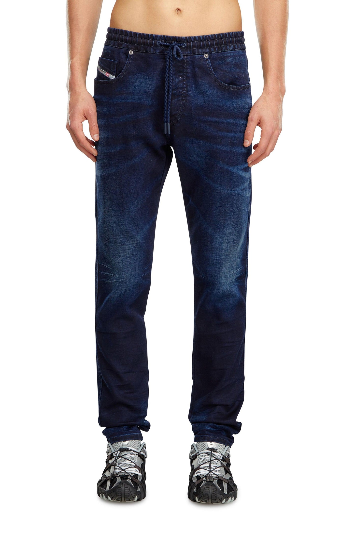 Slim 2060 D-Strukt Joggjeans® & 8055055004406 & 8055055004413 & 8055055004420 & 8055055004437