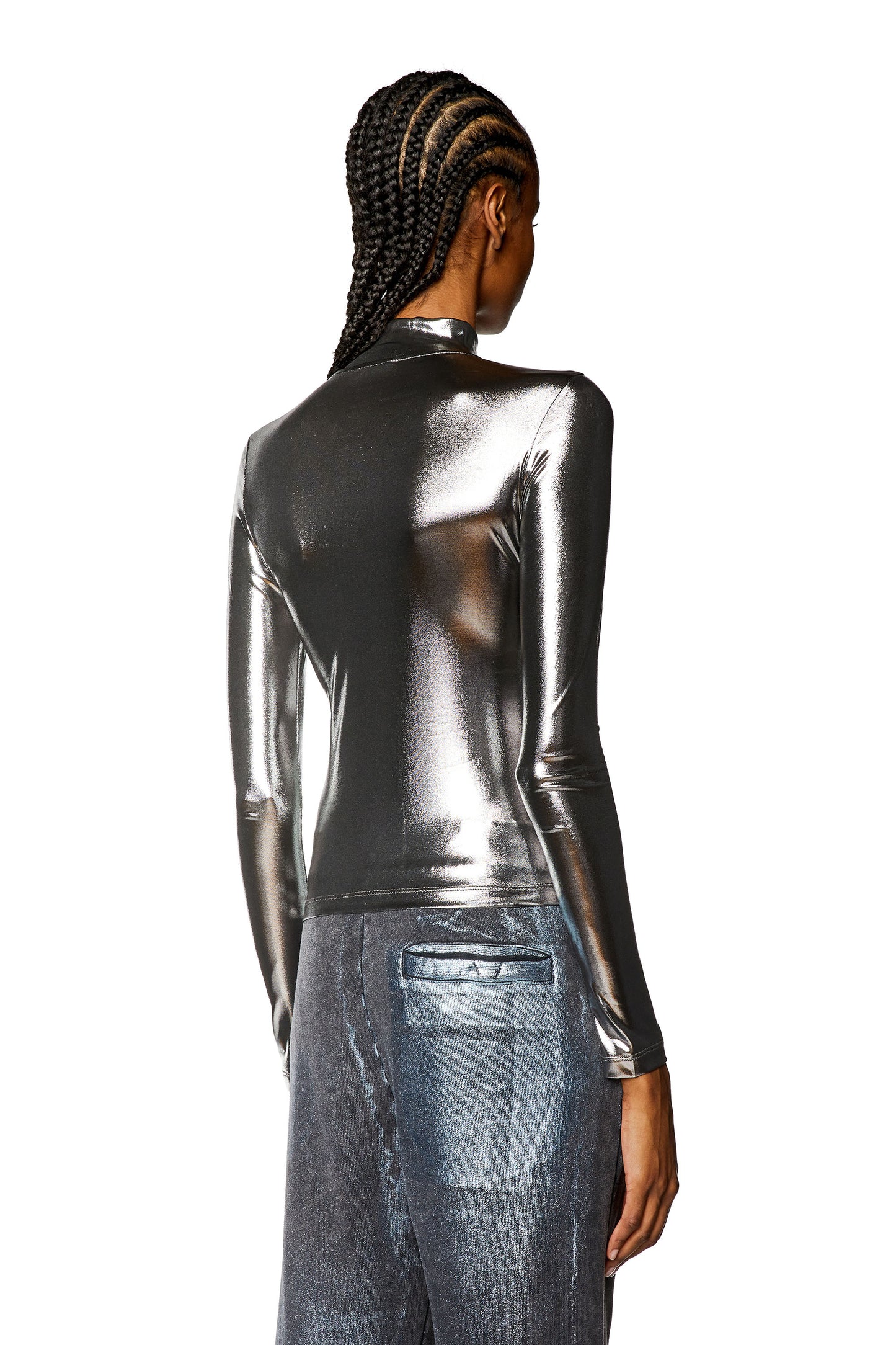 Metallic top with chain detail (1)