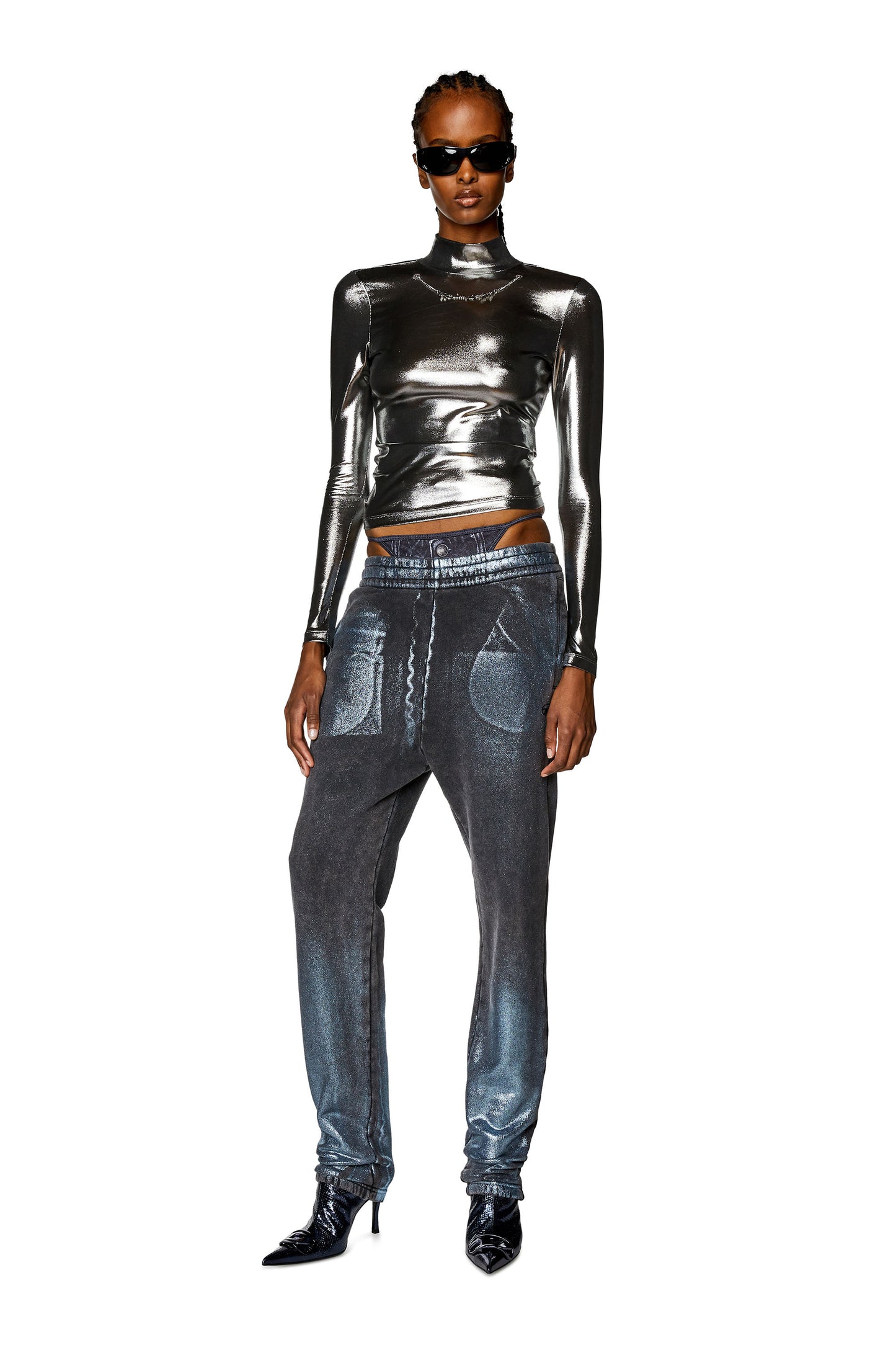 Metallic top with chain detail (4)