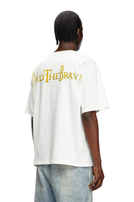 T-shirt with Only The Brave print (1)