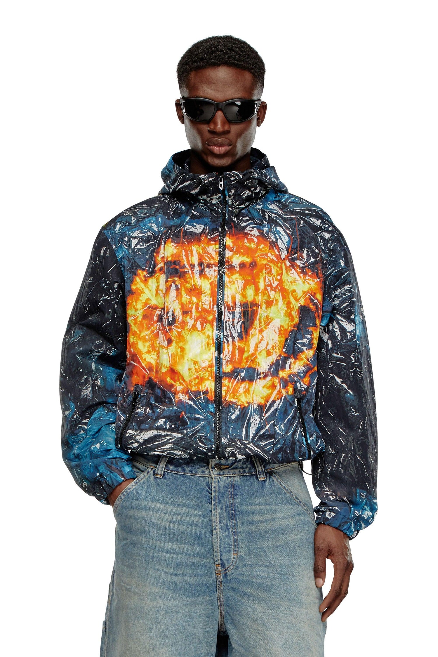 Hooded windbreaker with poster print & 8055055174352 & 8055055174369 & 8055055174376