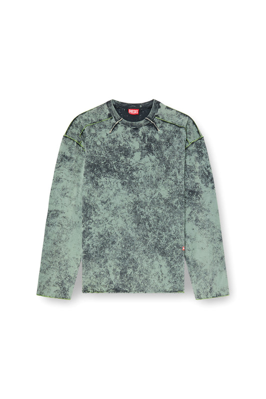 Treated Long-Sleeve T-Shirt (3)
