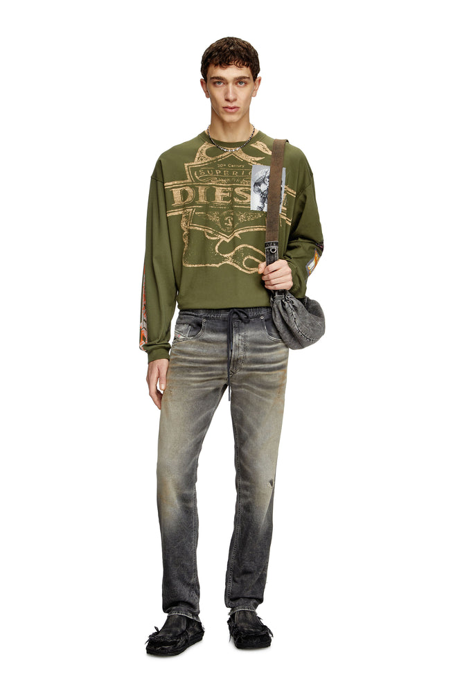 Regular 2030 D-Krooley Joggjeans® | Diesel Online Regular 2030 D-Krooley Joggjeans® | Diesel Online