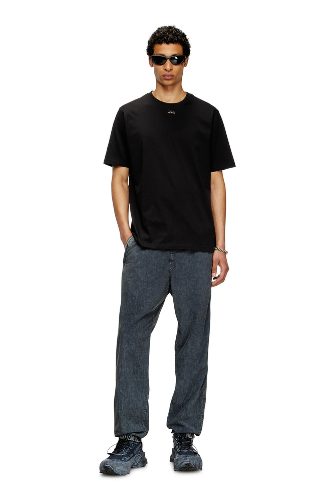 T-shirt with cut-out Oval D (2)