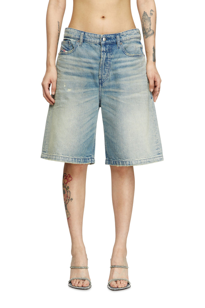 Shorts in worn-effect denim