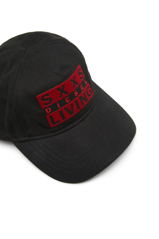 Baseball cap in cotton gabardine (2)