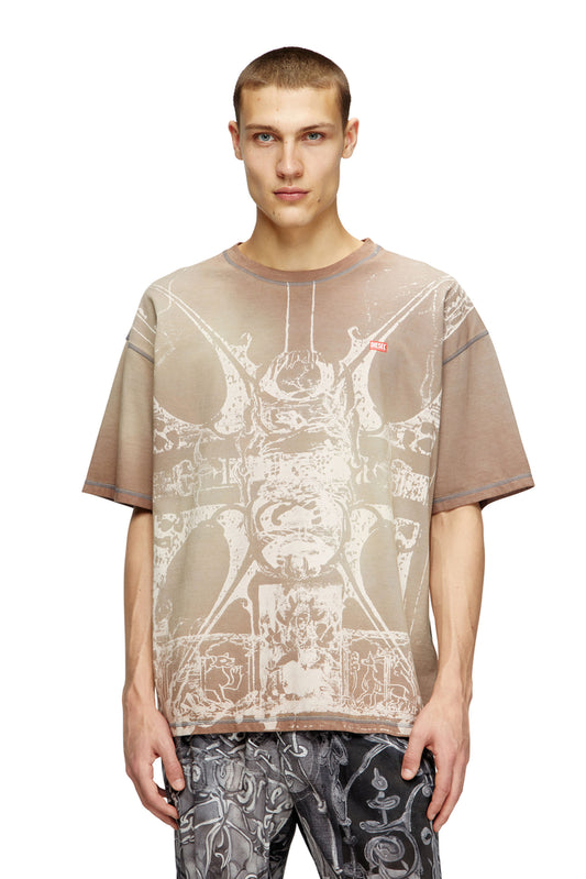 T-shirt with tonal medieval print