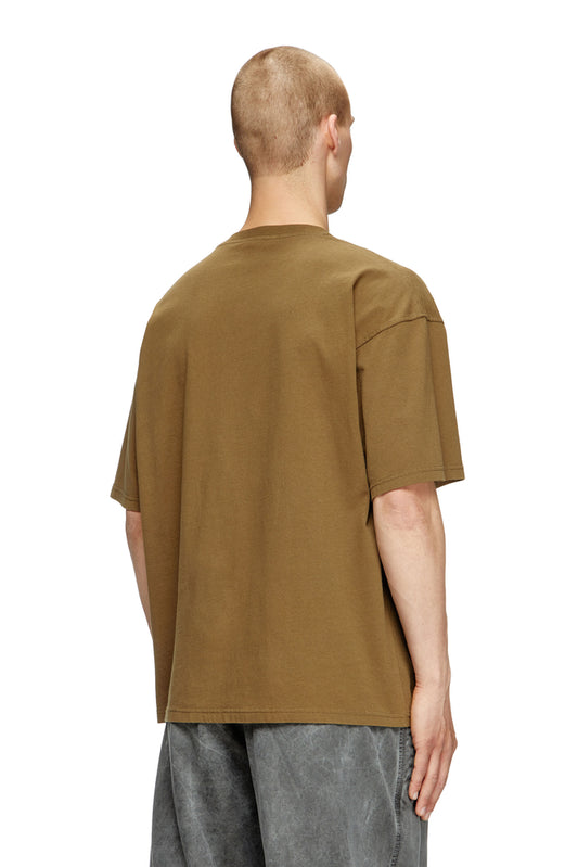 T-shirt with distressed flocked logo (1)