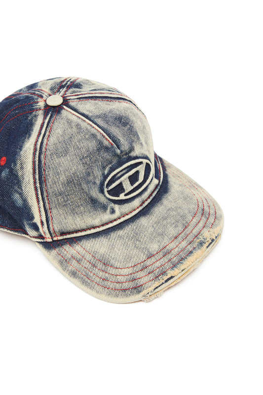 Baseball cap in treated denim (2)