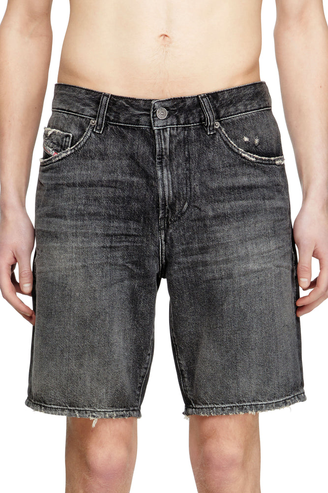 Slim denim shorts (2)