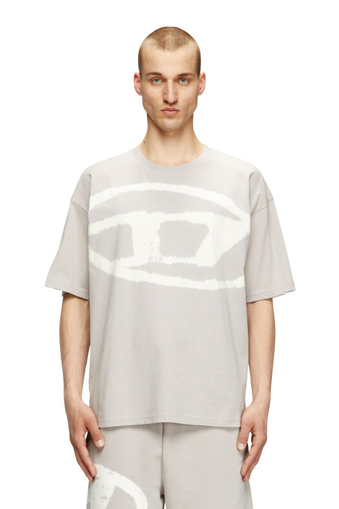 T-shirt with bleached Oval D logo