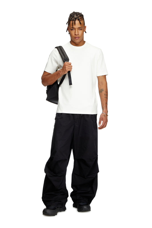 T-shirt with tonal logo embroidery (2)