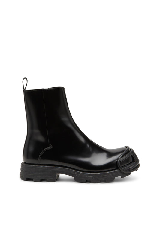 D-Hammer-Leather Chelsea boots with Oval D toe caps