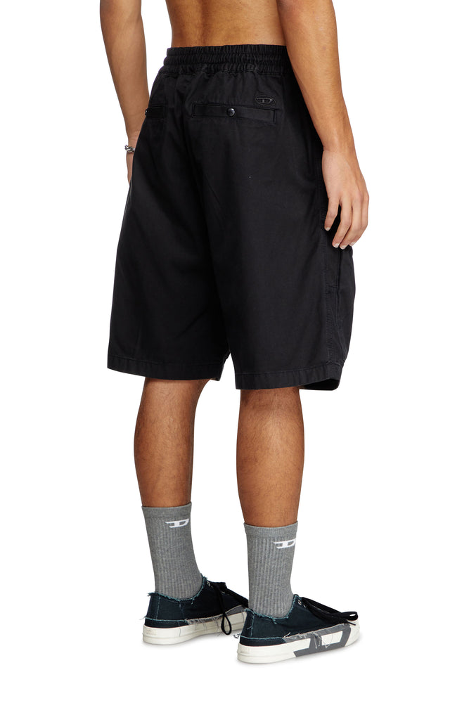 Cargo shorts in cotton twill (1)