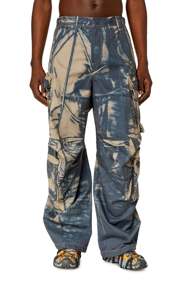 Cargo pants with creased-effect print