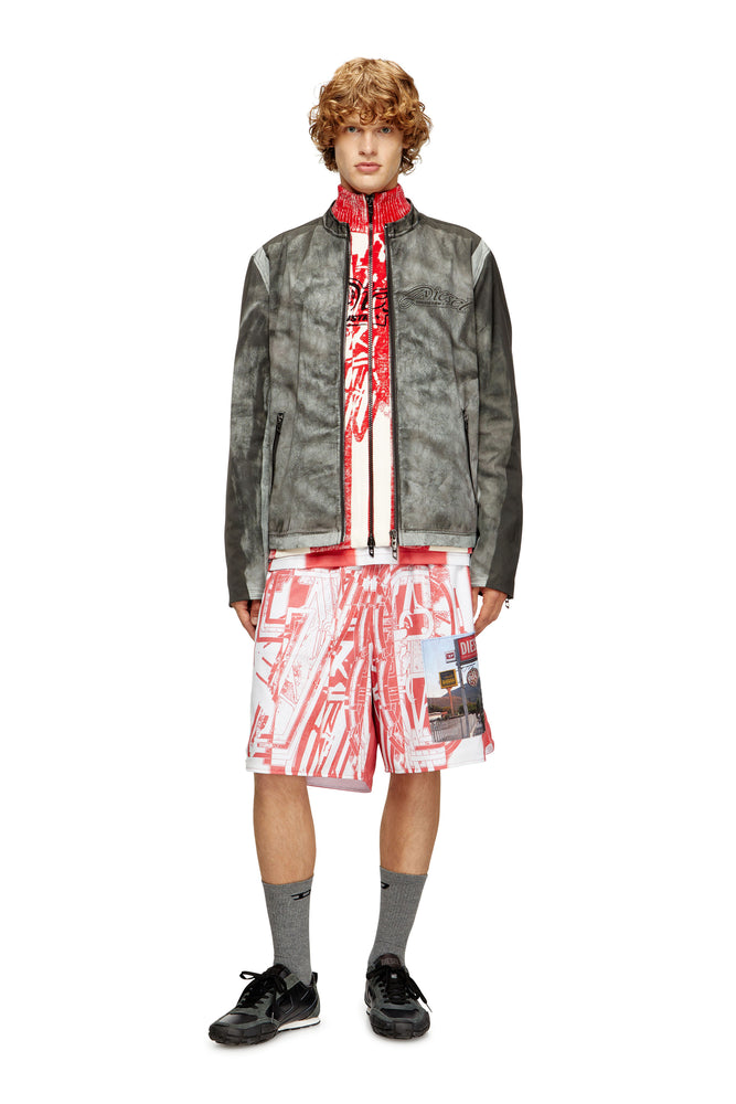 Striped shorts with photo patches (2)