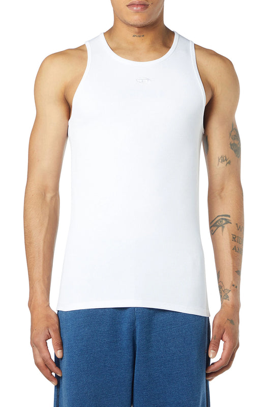 Ribbed tank with Oval D (3)