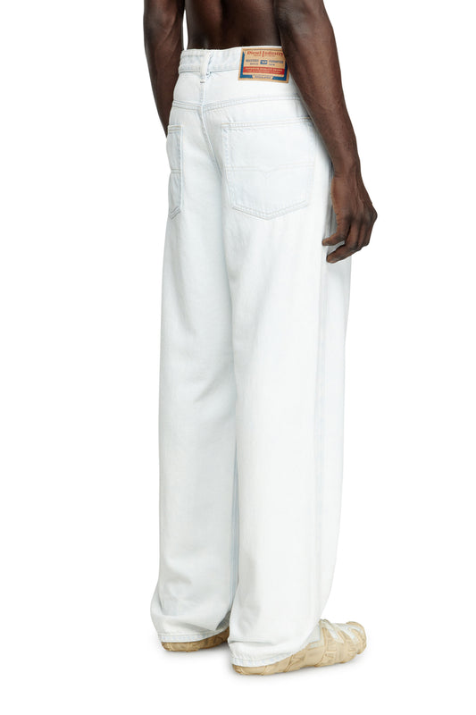 Relaxed Jeans - 2001 D-Macro (1)