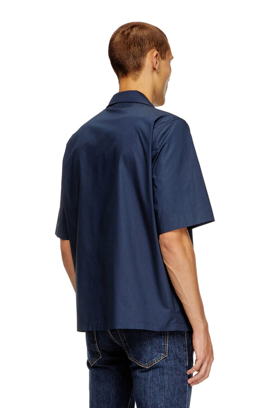 Short-sleeve shirt with logo photo patches (1)