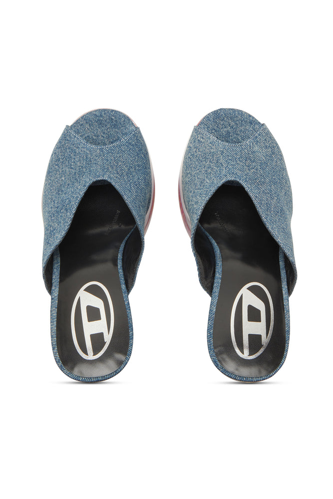 D-Lake-Platform mules in denim and plexiglass (4)
