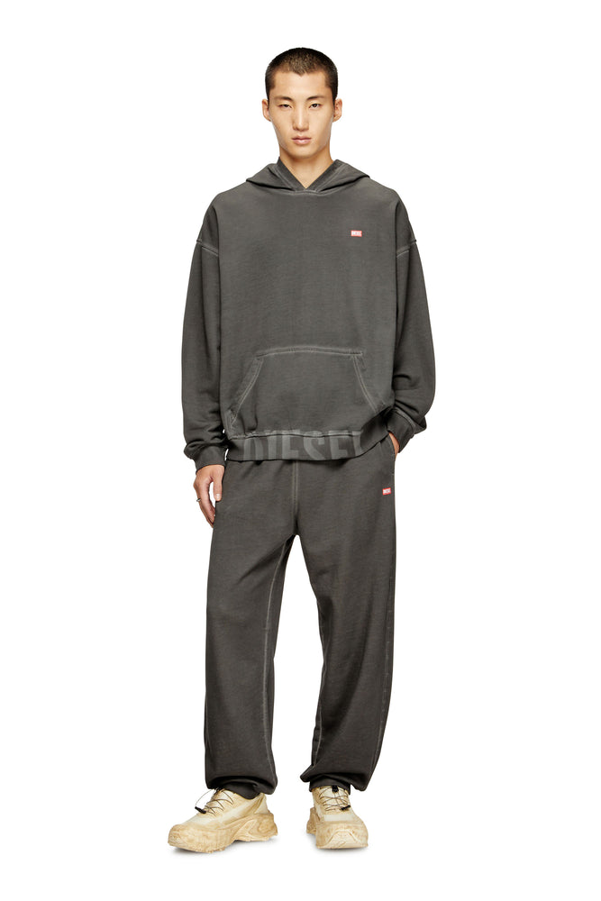 Cotton hoodie with kangaroo pocket (2)