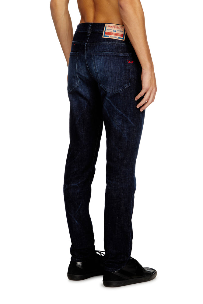 Slim Jeans - 2019 D-Strukt (1)