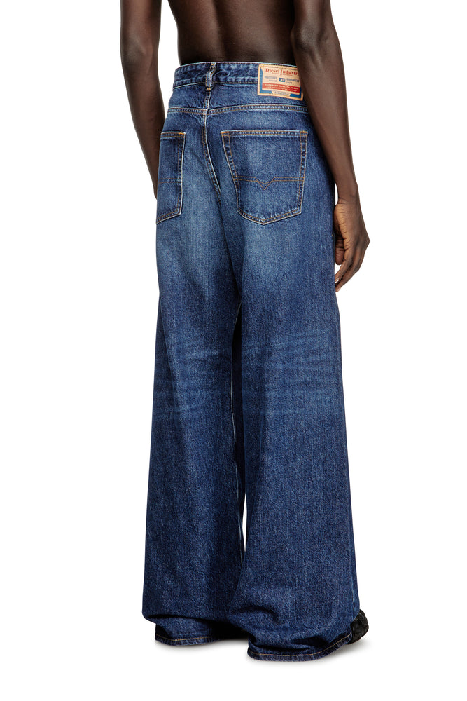 Relaxed Jeans - D-Rise | Diesel Online