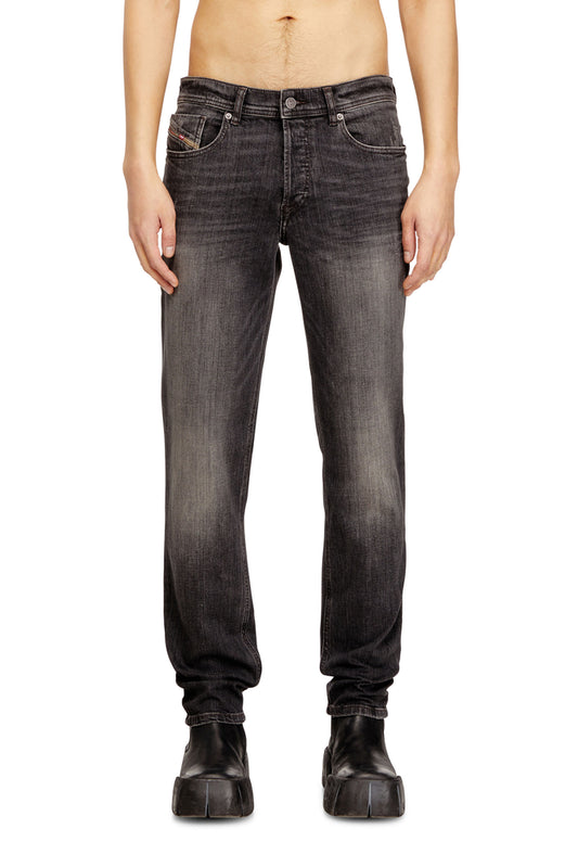 Regular Jeans - 2023 D-Finitive