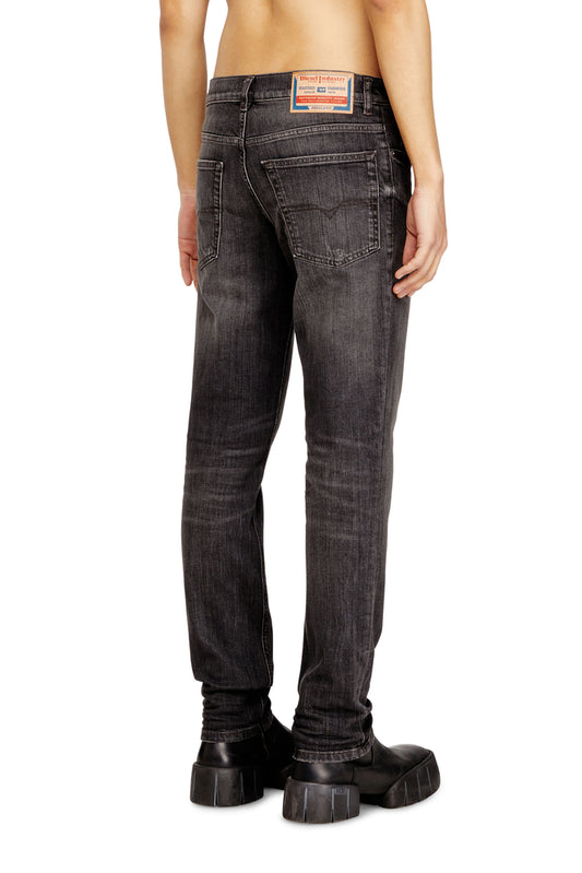 Regular Jeans - 2023 D-Finitive (1)