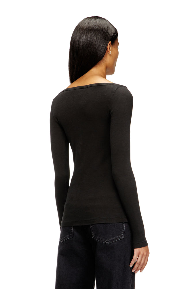 Long sleeve ribbed top with metallic Oval D (1)
