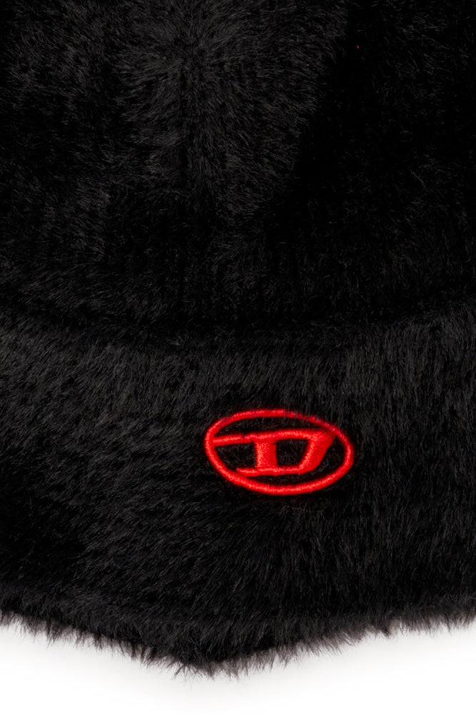 Fluffy bucket hat with Oval D embroidery (2)