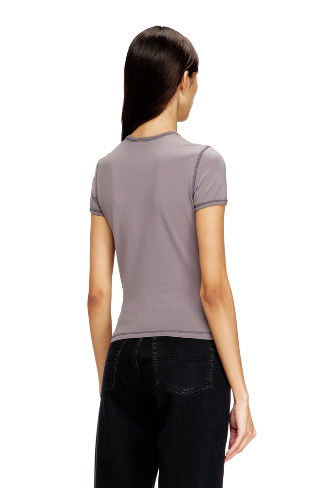 Slim T-shirt with heart print and studs (1)